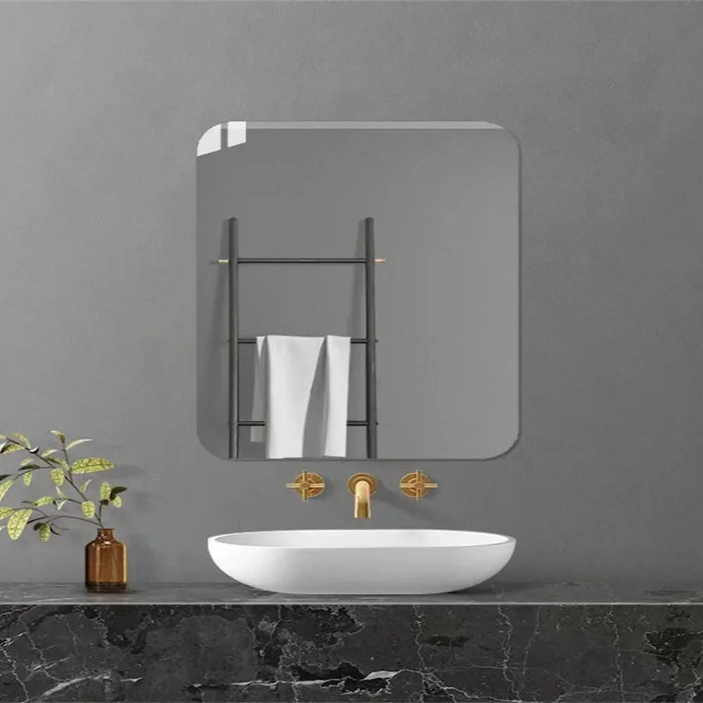 Miroir mural design acrylique, forme irrégulière - Maison Rovelia (vue 4)