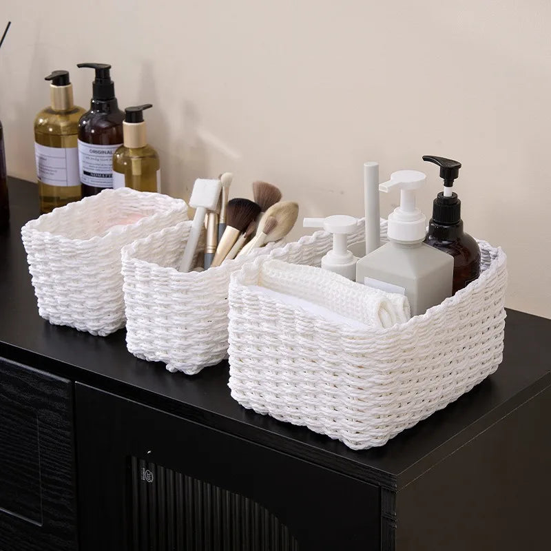 Panier de rangement tressé, fait main - Maison Rovelia (vue 1)